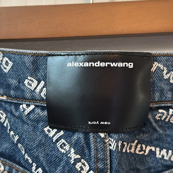 Alexander Wang Bluff Pegged Leg High Rise Monogram Jean Size 25 - Picture 6 of 7